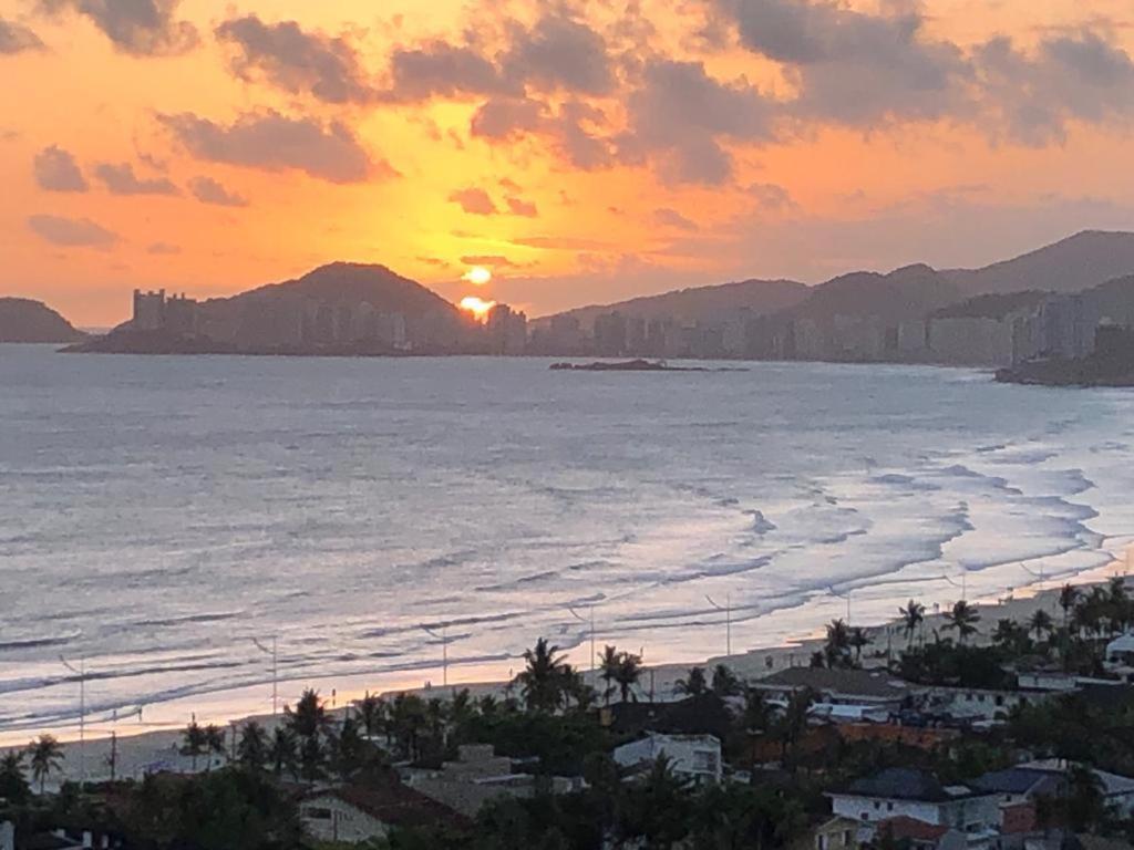 Maravilhoso apartamento vista mar Enseada Guarujá Exterior foto